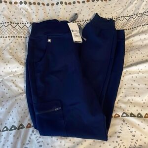 NWT Figs Navy High Waisted Zamora Jogger Scrub Pant - XS PETITE